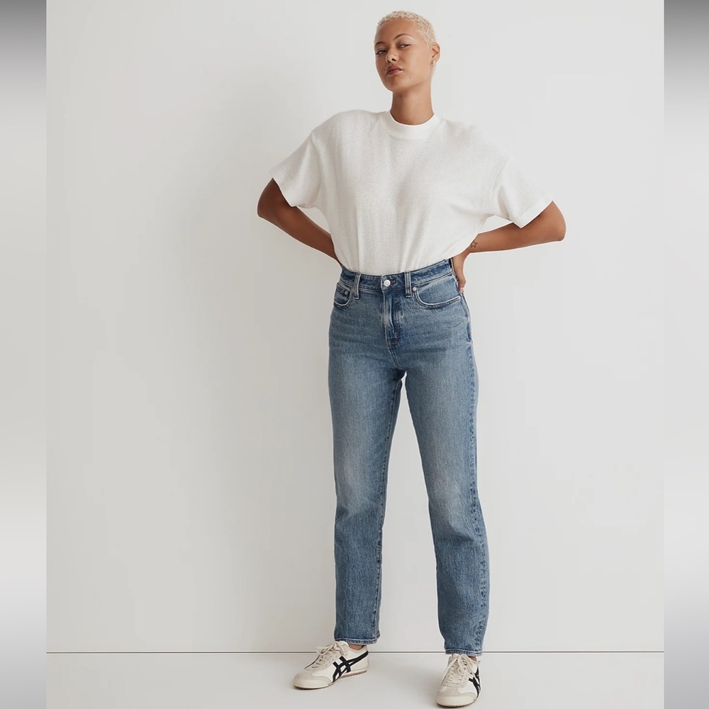 Madewell The Curvy '90s Straight Jean